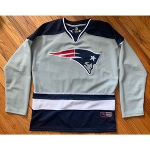 Rare Sewn New England Patriots Hockey Jersey Sweater NHL Blue Grey Men’s Small